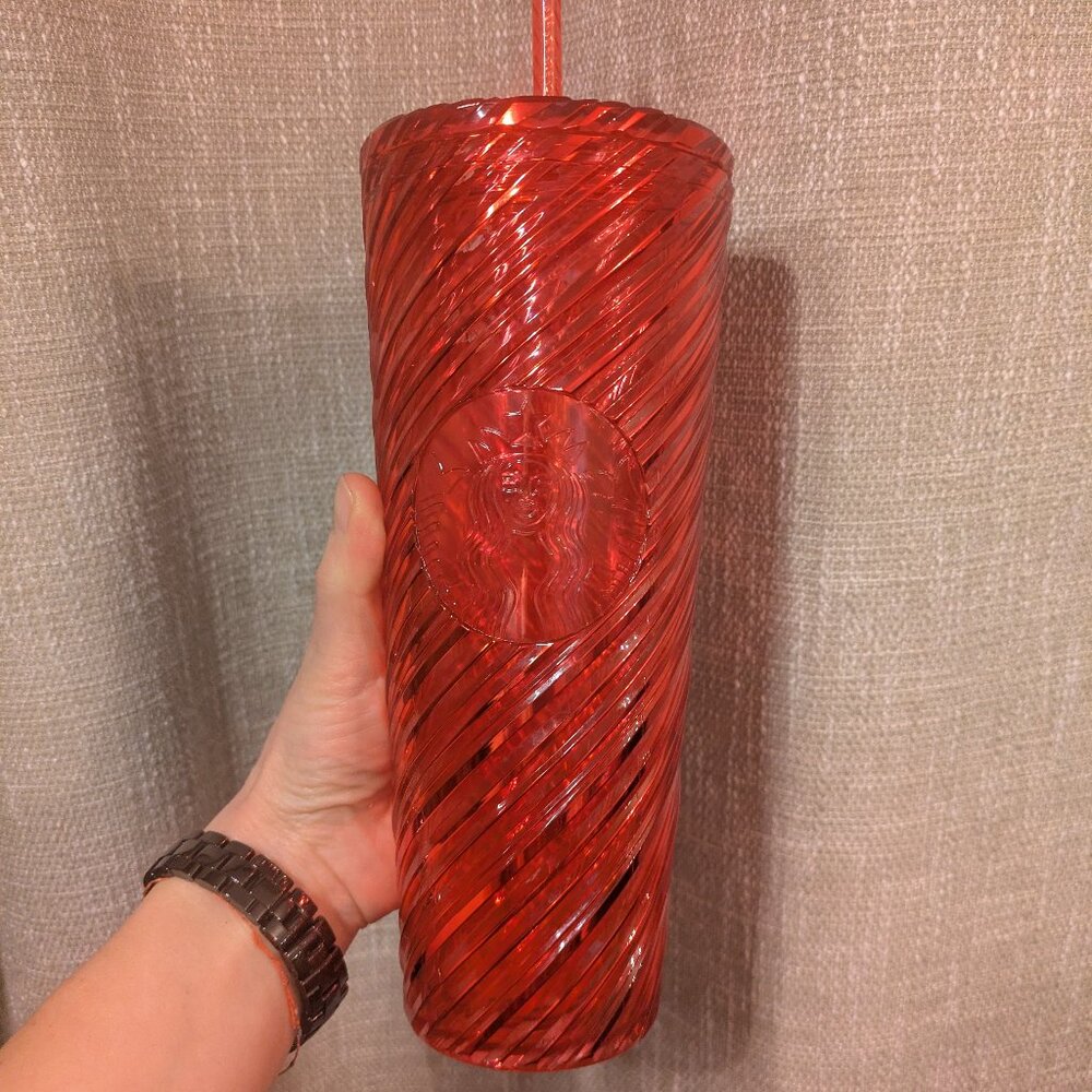 Starbucks Christmas Red Swirl Stripe Venti Cup